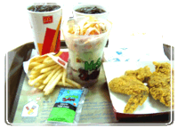 タイのマクドナルド(マックセット2つとマックサラダ)