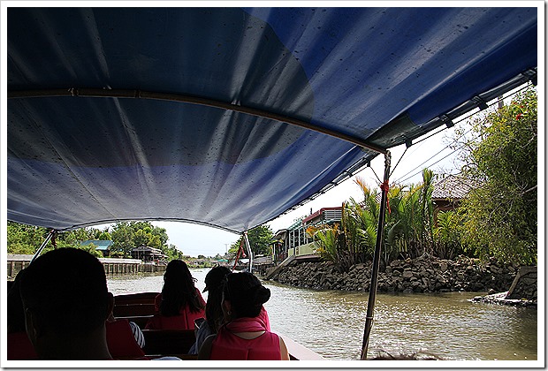 バーンケークラン寺院(Wat Bang Khae Klang)