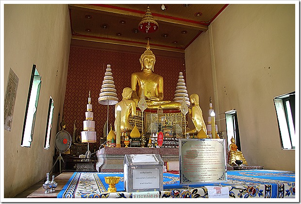 バーンケーヤイ寺院(Wat Bang Khae Yai)